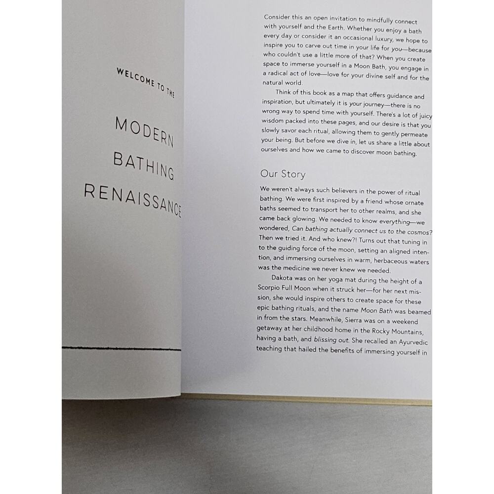 Moon Bath : Bathing Rituals and Recipes for Relaxation and Vitality - Picture 11 of 16